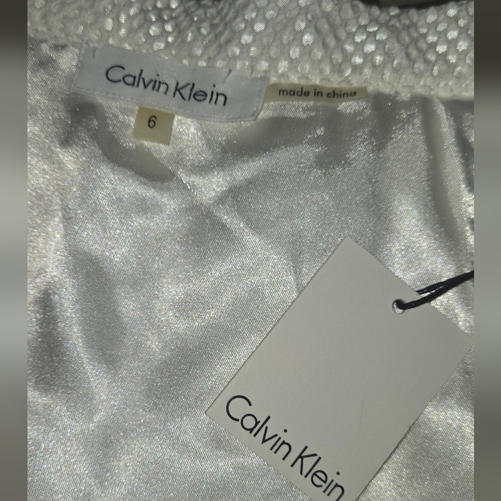 Calvin Klein Chic White A-Line Skirt - Picture 4 of 7